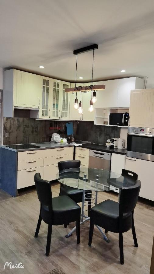 Home, Sweet Home فيتري سور سين المظهر الخارجي الصورة
