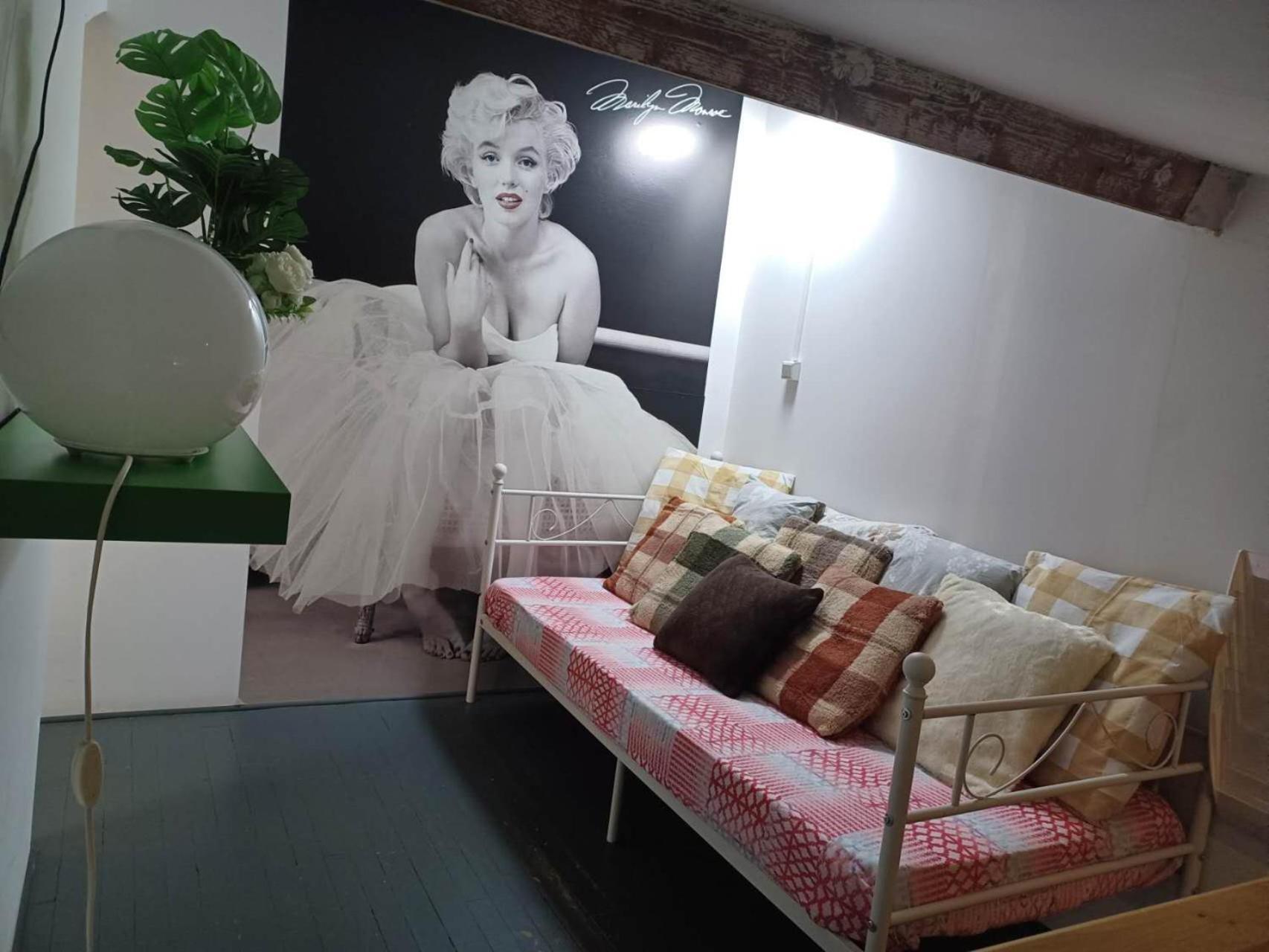 Home, Sweet Home فيتري سور سين الغرفة الصورة